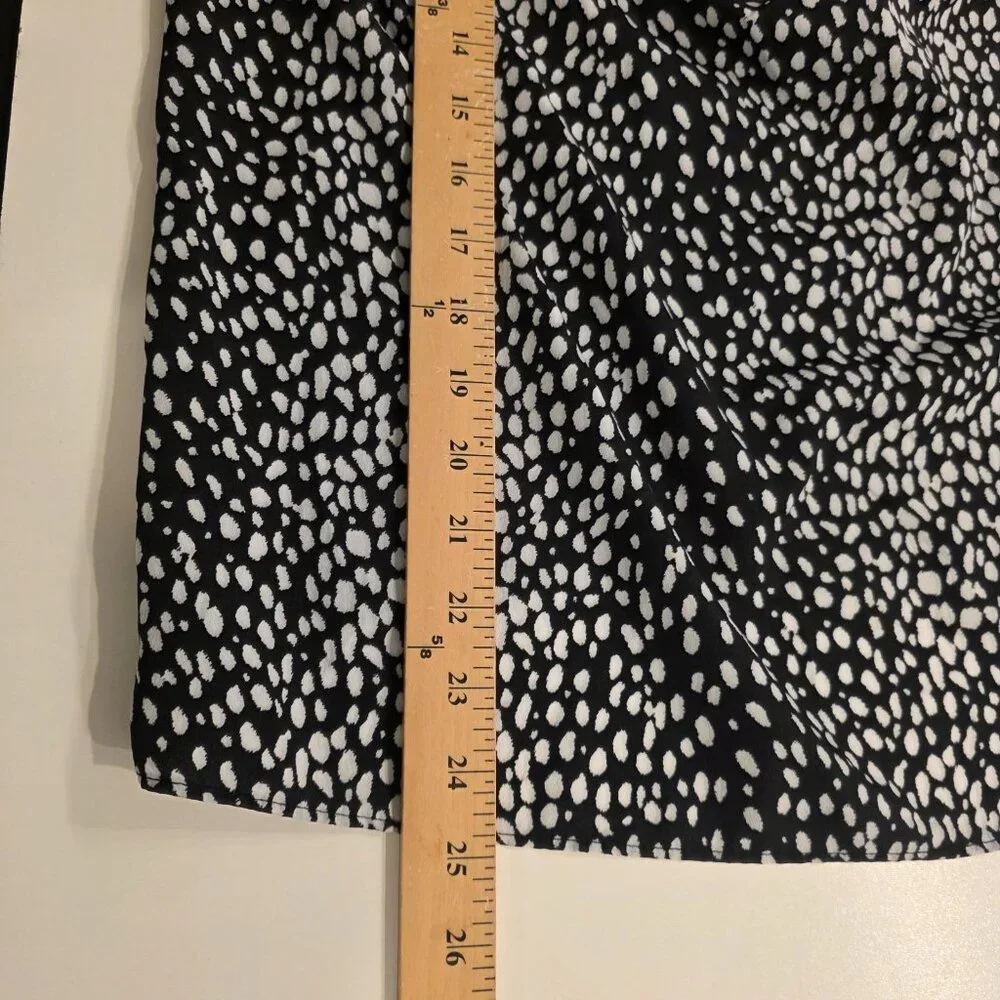 Michael Kors Black Circle Print Cowl Neck Sleeveless Top Sz‎ S Career Classic